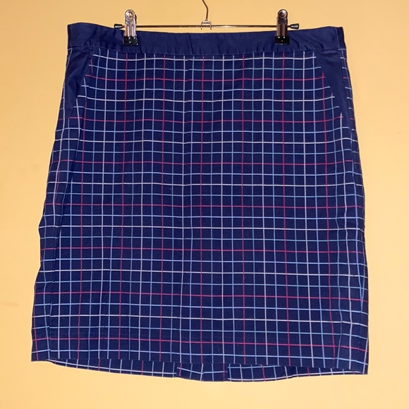 Tommy Hilfiger Dresses & Skirts - Tommy Hilfiger 2 Pocket Small Windowpane Navy Blue Plaid Mini Skirt. Size 12